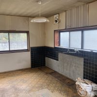 キッチンをLIXIL製システムキッチンに交換します キッチンをLIXIL製システムキッチンに交換します